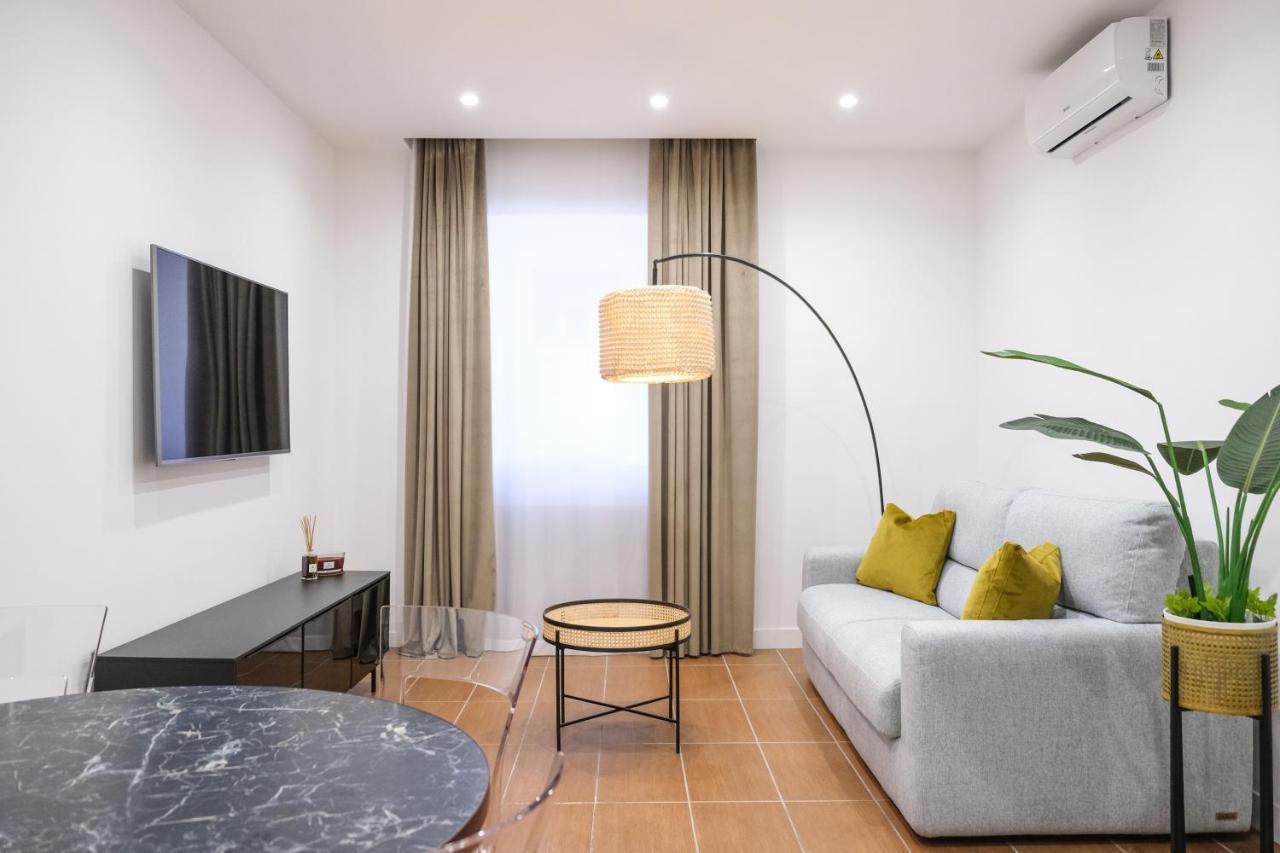 Aroma Apartment, Maschio Angioino-Porto Di Napoli Exteriör bild